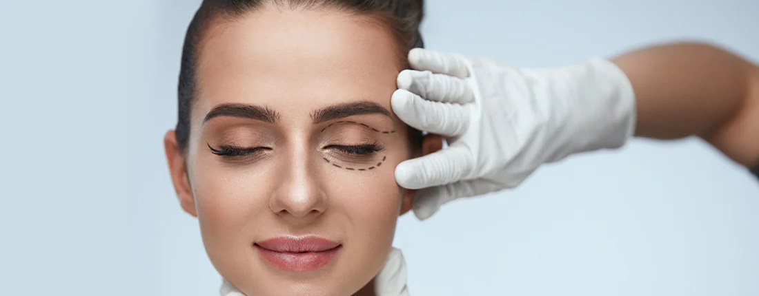 blog-wp-content-uploads-2020-02-eye-surgery-by-the-best-oculoplasty-eye-surgeons-at-centre-for-sight.png